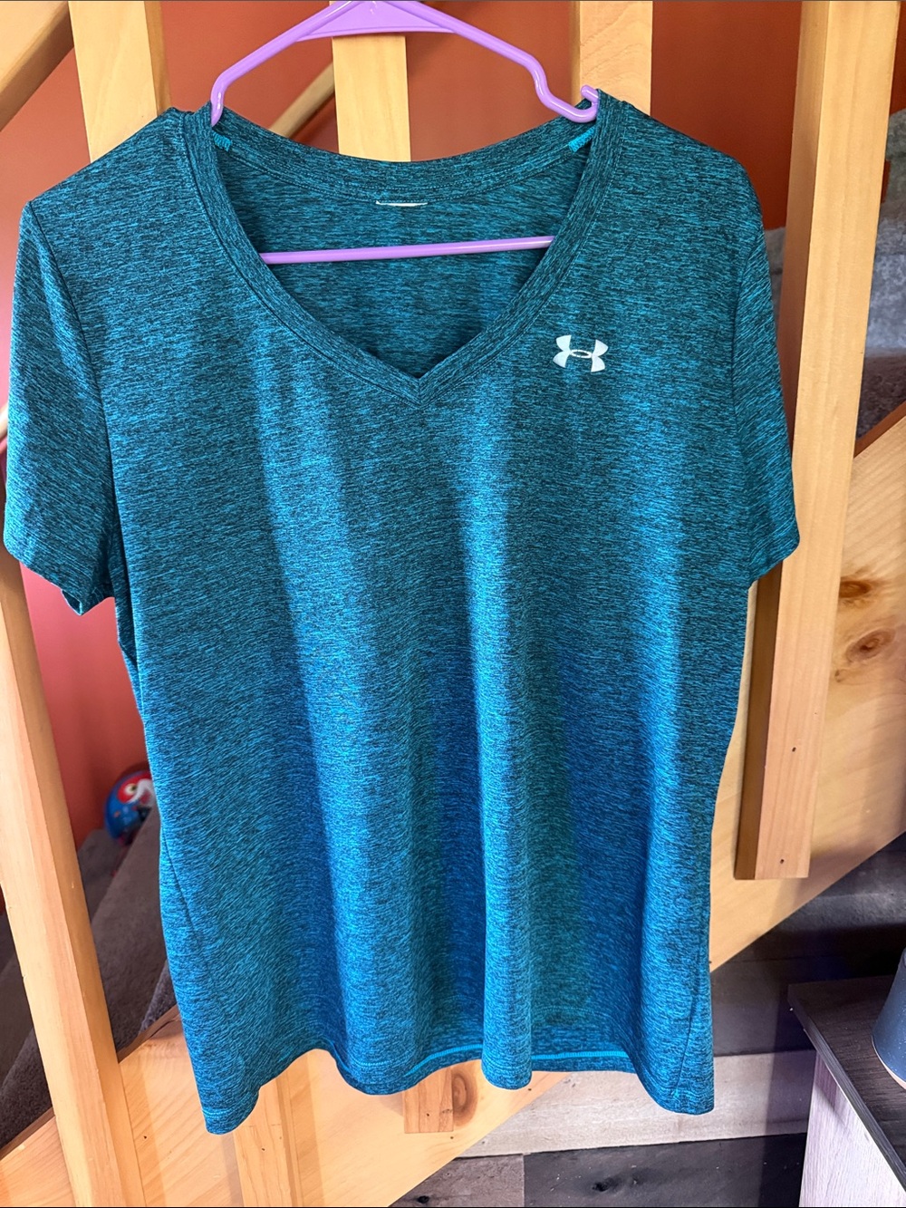 Under Armour Teal Heather V-Neck Short Sleeve Performance Tee